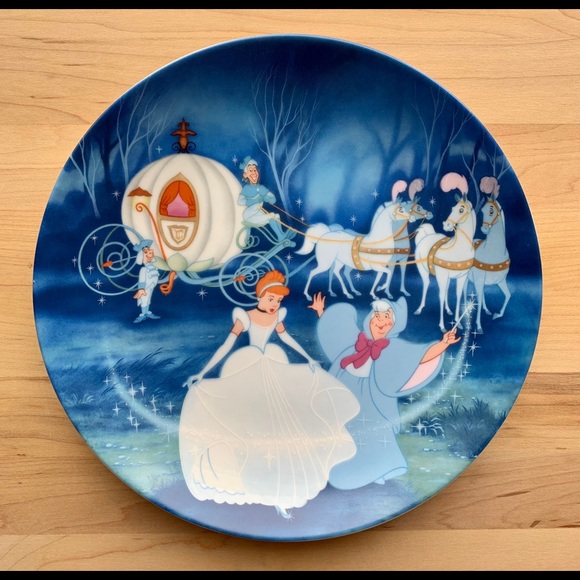 Walt Disney's Cinderella Collectors' Plate Series 1988-1989 - Picture 2 of 9